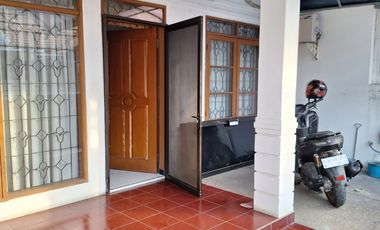 DI JUAL Cepat Rumah Siap Huni di Taman Kopo Indah (TKI) 3 dkt Rs. Santosa, Tol Kopo, Margaasih, Borma, Cigondewah, Holis, Talenta, Bina Bakti