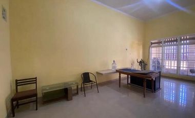 Rumah 2 Lantai Daerah Pondok Tjandra Sidoarjo