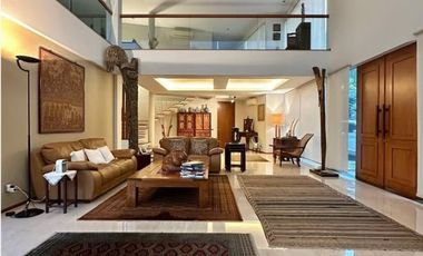 Dijual Rumah Mewah And Modern Seperti Resort dengan Taman Indah di Intan Cilandak Jakarta Selatan