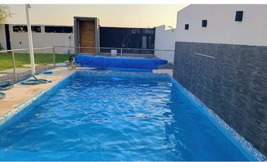 Quinta en Venta – con Alberca Fraccionamiento Hacienda San Pedro, en Zuazua, N.L.