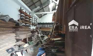 DIJUAL TANAH BONUS BANGUNAN DI SOLO BARAT DEKAT PABRIK HANSOLL BOYOLALI