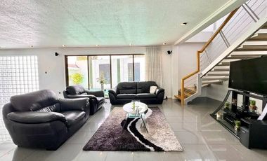 BUNGALOW FURNISHED FOR SALE IN A PRIME LOCATION IN BF HOMES PARANAQUE