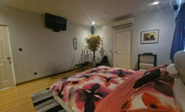 BUNGALOW FURNISHED FOR SALE IN A PRIME LOCATION IN BF HOMES PARANAQUE