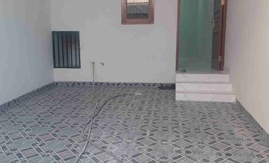 RUMAH BARU 3 LANTAI SIAP HUNI PADEMANGAN TIMUR