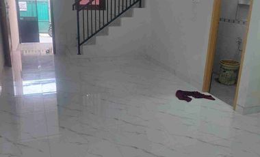 RUMAH BARU 3 LANTAI SIAP HUNI PADEMANGAN TIMUR