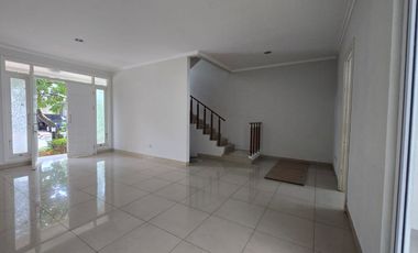 Cluster Vernonia Summarecon Bekasi, Siap Huni, Selangkan ke Mall SMB, Harga Nego Sampai Deal