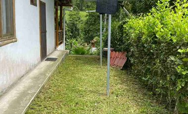 VENDO QUINTA AMOBLADA, URB. EDEN PUERTO QUITO.