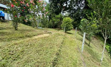 VENDO QUINTA AMOBLADA, URB. EDEN PUERTO QUITO.