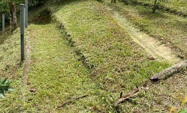 VENDO QUINTA AMOBLADA, URB. EDEN PUERTO QUITO.