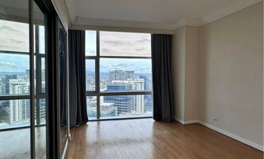 Spacious 4 Bedroom Penthouse in Pacific Plaza Tower BGC Taguig