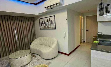 SACRIFICE SALE 2BR Condo Fully-Furnished at Mandani Bay Tower 1
