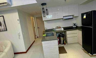 SACRIFICE SALE 2BR Condo Fully-Furnished at Mandani Bay Tower 1