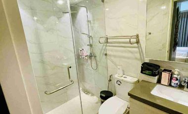 SACRIFICE SALE 2BR Condo Fully-Furnished at Mandani Bay Tower 1
