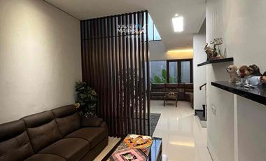 Rumah Modern Full Furnished dekat Binus di Araya Valley Malang
