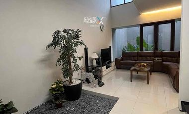 Rumah Modern Full Furnished dekat Binus di Araya Valley Malang