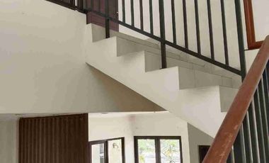 Jual Rumah Murah 2 Lantai di Arana Harapan Indah Bekasi 1,9M nego