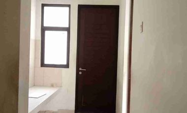 Jual Rumah Murah 2 Lantai di Arana Harapan Indah Bekasi 1,9M nego