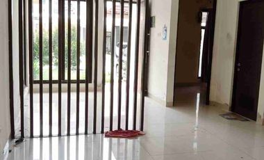 Jual Rumah Murah 2 Lantai di Arana Harapan Indah Bekasi 1,9M nego