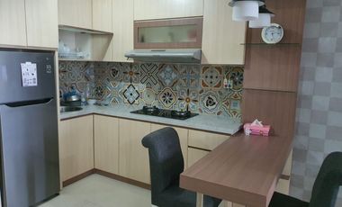 DISEWAKAN MURAH 2BR Nifarro Park Full Furnished - Pool View (FREE IPL)