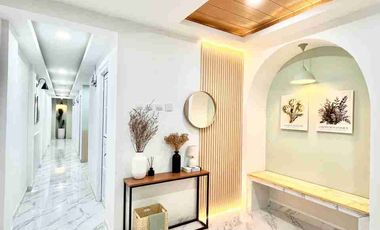 Dijual Kost Hotel Brand New, Modern, Artistik, Botanical, Fulfurnished di Kawasan Bisnis Taman Sari