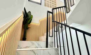 Dijual Kost Hotel Brand New, Modern, Artistik, Botanical, fulfurnished di kawasan Bisnis Tomang