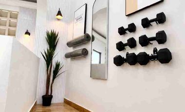 Dijual Kost Hotel Brand New, Modern, Artistik, Botanical, fulfurnished di kawasan Bisnis Tomang