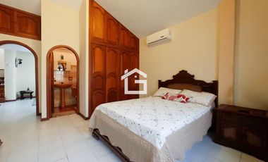 Casa en Venta en Unioro, Machala – Amplia y Remodelada