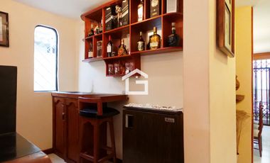 Casa en Venta en Unioro, Machala – Amplia y Remodelada