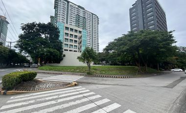 For SALE Commercial corner lot Madrigal Business Park, Alabang-Zapote Road, Muntinlupa CityPremium Corner Lot – Madrigal Business Park, Alabang-Zapote