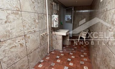 🏡‼️ CASA EN RENTA EN PLANTA BAJA – FRACC. PRIVADAS DEL TRÉBOL ‼️