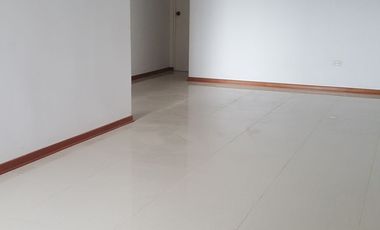VENTA DE DEPARTAMENTO EN SEXTO PISO CON ASCENSOR EN AVENIDA LAS AMERCAS CHICLAYO