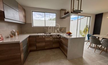 Última casa $82.900 Sector Calderón a pocos minutos de Plaza El Coral, ISM School