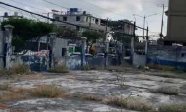 Alquiler Terreno con Piso de Hormigón, Cerramiento Garzota 2