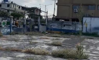 Alquiler Terreno con Piso de Hormigón, Cerramiento Garzota 2