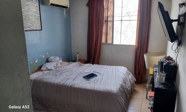 Venta, casa rentera en urbanización Valle Victoria, mucho lote 2