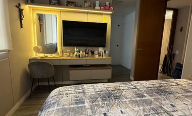 Torre del vento, Cabecera