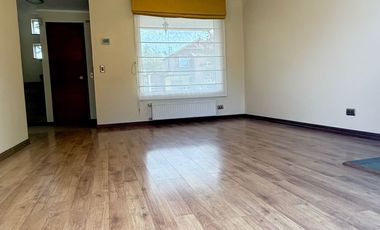 ARRIENDA CASA 3 DORMITORIOS 3 BAÑOS BARRIO INGLÉS