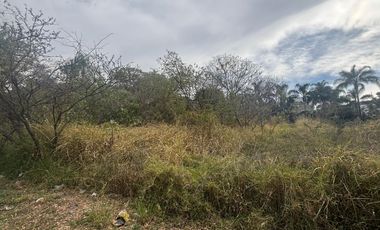 LAS CAÑADAS LOTE EN VENTA PLANO A 250m DEL CENTRO COMERCIAL