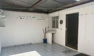 CASA EN RENTA DE UNA PLANTA – COL. SAN MIGUEL DE RENTERÍA
a dos cuadras del Boulevard Francisco Villa