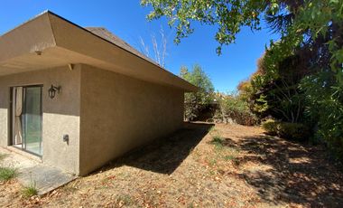 Casa amplia 3D 3B en Pasaje El Otoñal, Chillán