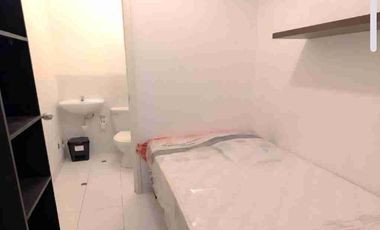 HABITACION CON BAÑO solo para hombres en Magna Haus
