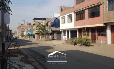 San Juan de Lurigancho Oportunidad - Terreno Comercial en Av. Circunvalación - con Av. Bayovar