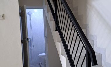 TURUN HARGA  BU Banget ! Rumah Depan Taman Nusa Loka BSD City