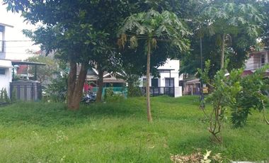 TURUN HARGA  BU Banget ! Rumah Depan Taman Nusa Loka BSD City