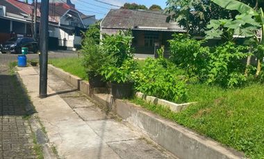 TURUN HARGA  BU Banget ! Rumah Depan Taman Nusa Loka BSD City