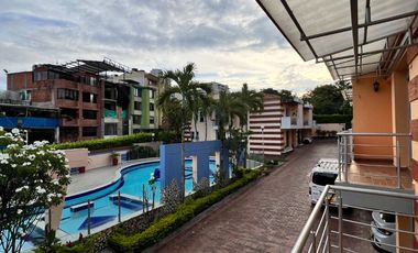 CASA EN CONJUNTO CALLE 60 IBAGUE JUNTO AL CENTRO COMERCIAL AQUA