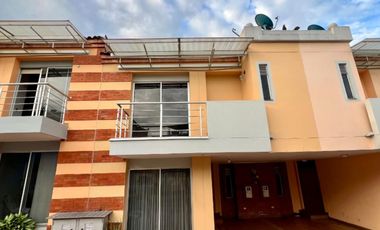CASA EN CONJUNTO CALLE 60 IBAGUE JUNTO AL CENTRO COMERCIAL AQUA