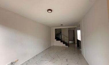 CASA EN ARRIENDO