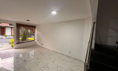 CASA EN ARRIENDO