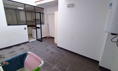 Surco TAMBO DE MONTERRICO - DUPLEX Primer Piso de 3 Dorm + 2 Cocheras